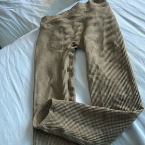 Gymshark Full Length Tan Waffle Knit Leggings Size Small